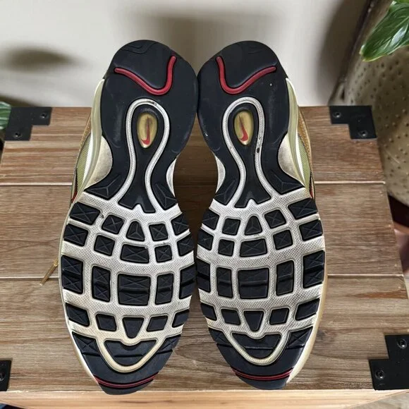 Nike Air Max 97 OG QS Metallic Gold (2017) 884421-700 Size 8.5